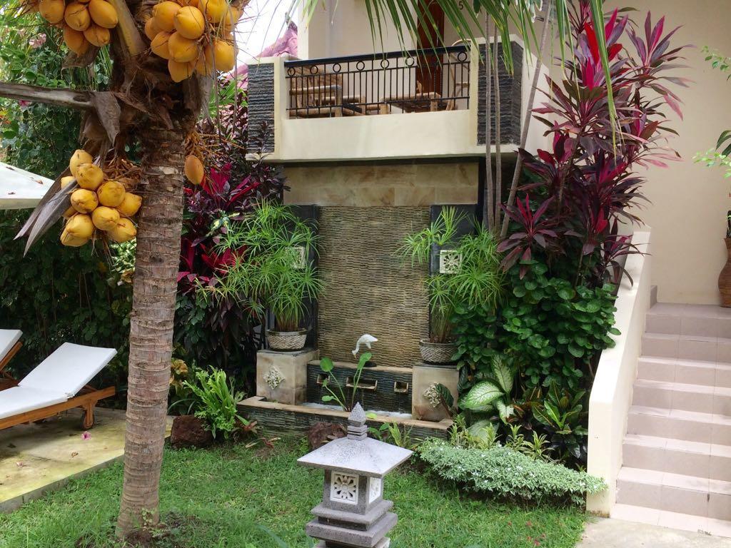 Astina Lovina (Bali)